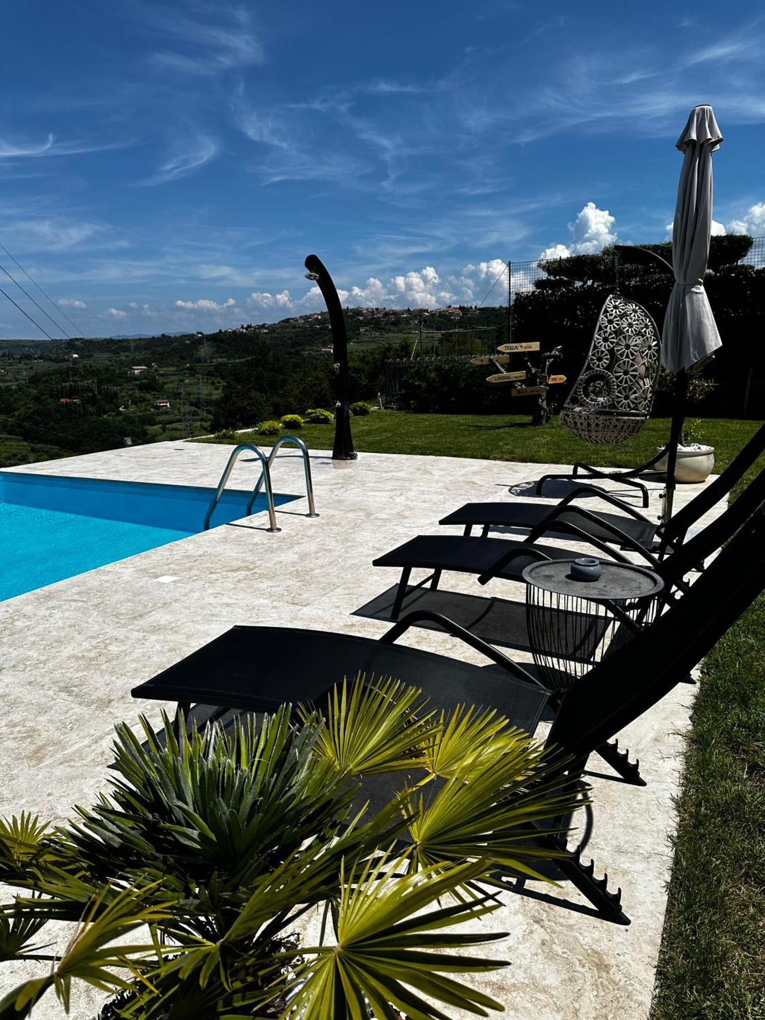 Apartmaji Melipu 1 Izola Exteriör bild